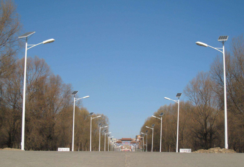 農村太陽能路燈哪家好