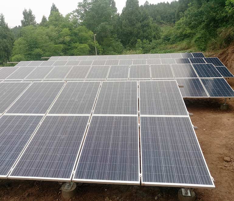 遂寧蓬溪縣柴山溝村太陽能發電 - 副本.jpg